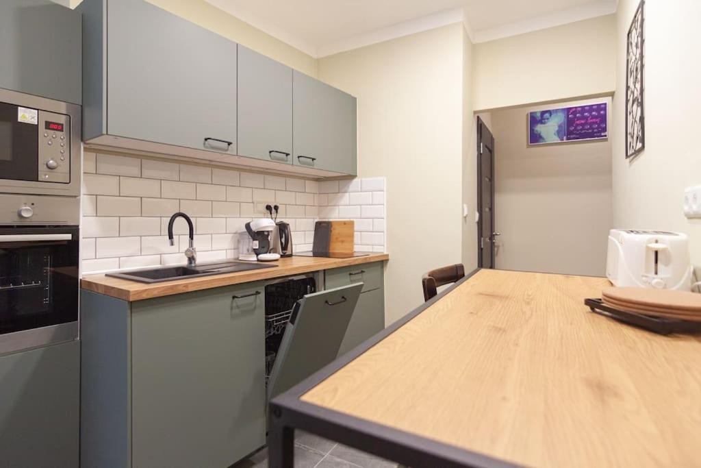 ברטיסלאבה Vysoka Apartman Emf/Stp מראה חיצוני תמונה