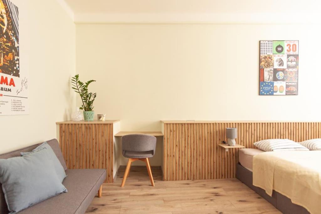 ברטיסלאבה Vysoka Apartman Emf/Stp מראה חיצוני תמונה